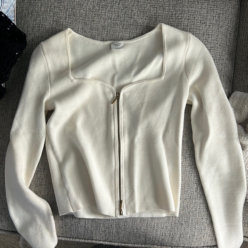 abercrombie new without tags